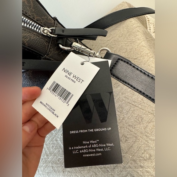 Nine West Brown Crossbody NWT - Picture 9 of 9